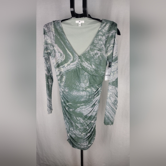 BP Ruched Body Con Long Sleeve Mini Dress Green Medium 8 - 10 NWT - Picture 5 of 11